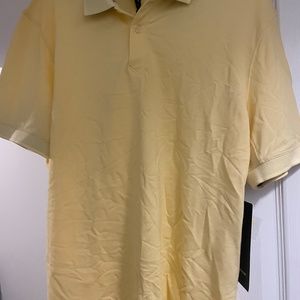 Men's Lululemon Polo. Yellow. Size L
